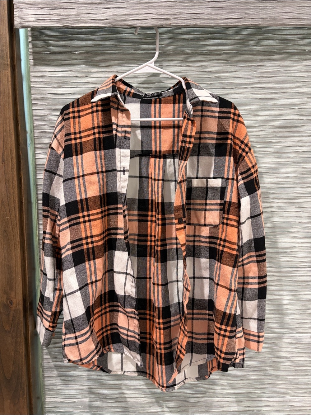 SHEIN Peach, Black & White Plaid Top